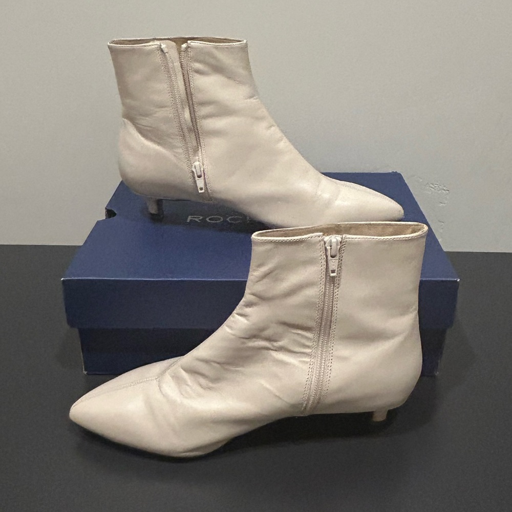 Rockport booties. Size 9 1/2 with box